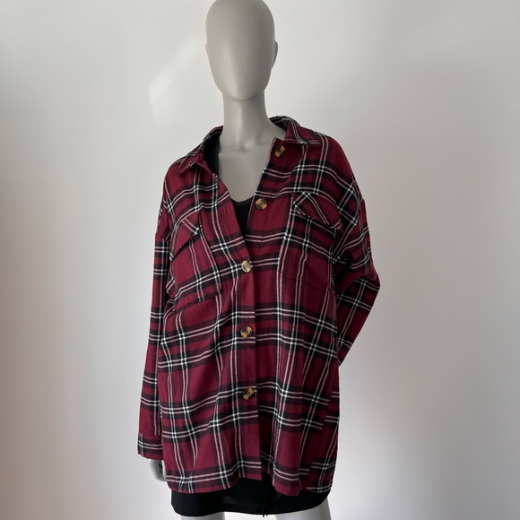 PLAYBOY| PLAID OVERSIZED SHACKET - Picture 2 of 8